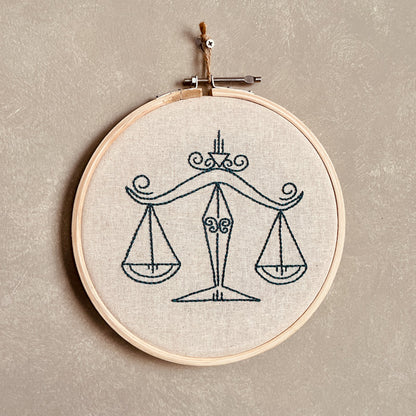 LIBRA DUO HOOP EMBROIDERY DIY KIT