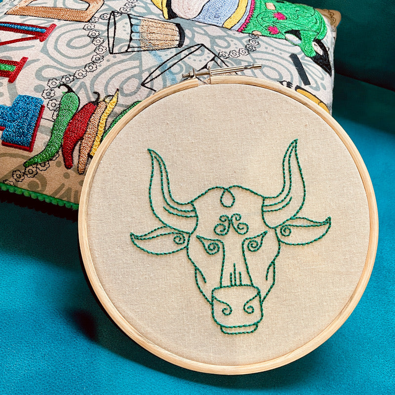 TAURAS DUO HOOP EMBROIDERY DIY KIT
