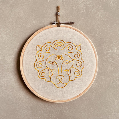 LEO DUO HOOP EMBROIDERY DIY KIT