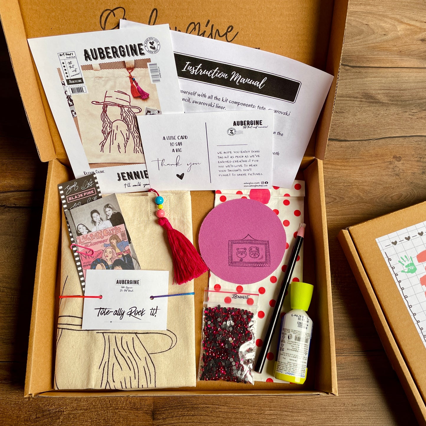 JENNIE EMBELLISHMENT DIY TOTE KIT
